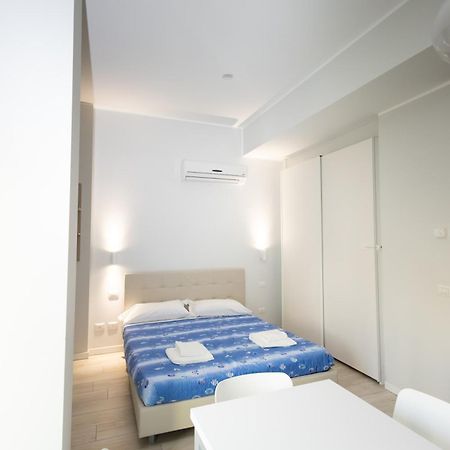 Monviso Modern - Exclusive Apartment Milano Esterno foto